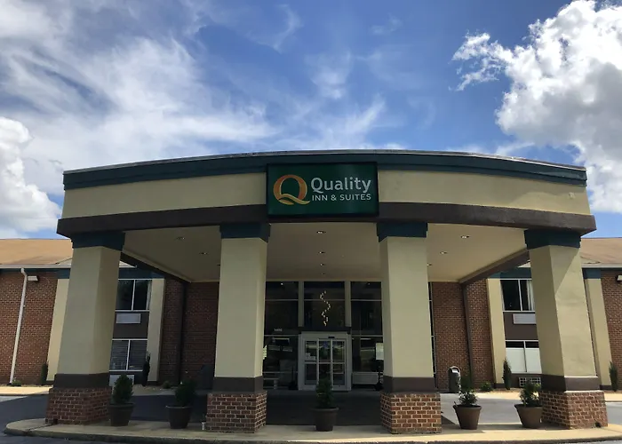 Quality Inn & Suites Apex - Holly Springs Nc